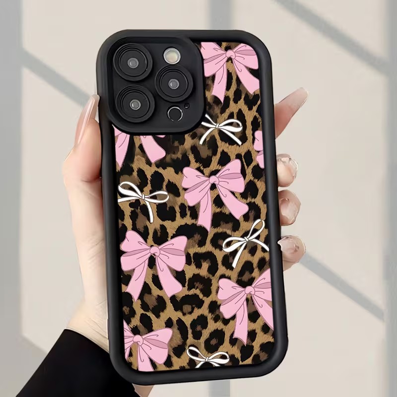 Leopard Print Bow Phone Case F - Apple Iphone 15 Pro Max recension och pris